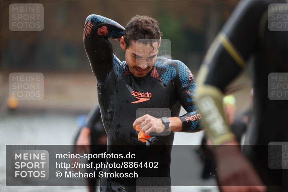 14.09.2025 - Stadtparktriathlon Michael Strokosch http://msf.ph/oto/8864402 14.09.2025 08:52:08 Schwimmen 316, 325, 327, 328, 337, 341, 366, 372, 451 meine-sportfotos.de