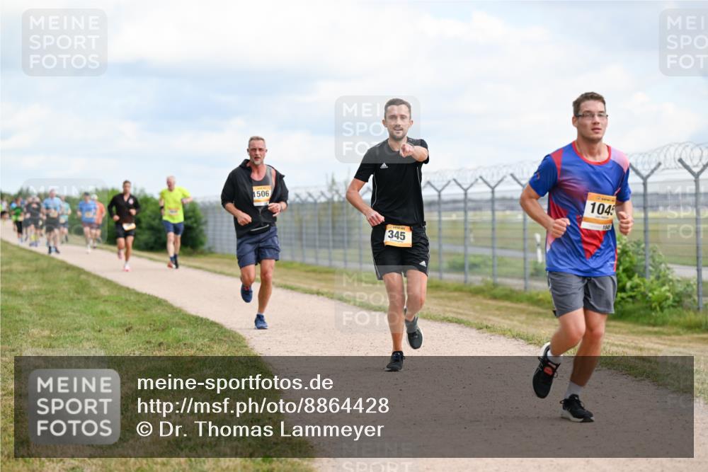 14.09.2025 - Airport Race Dr. Thomas Lammeyer http://msf.ph/oto/8864428 14.09.2025 12:04:33 Laufen 1506, 345, 1045 meine-sportfotos.de