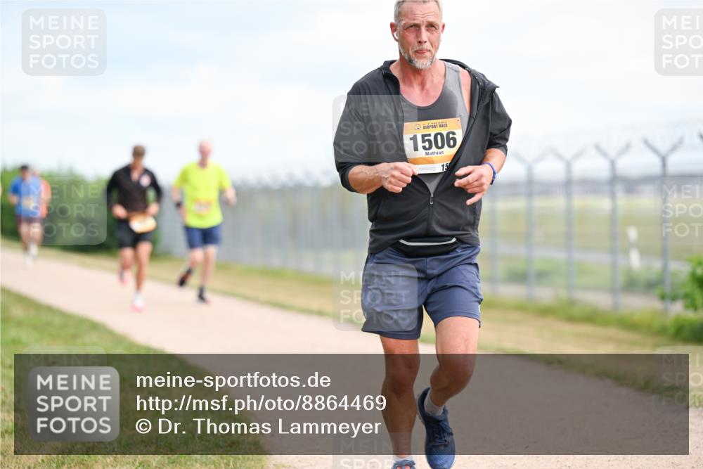 14.09.2025 - Airport Race Dr. Thomas Lammeyer http://msf.ph/oto/8864469 14.09.2025 12:04:35 Laufen 1506, 15 meine-sportfotos.de