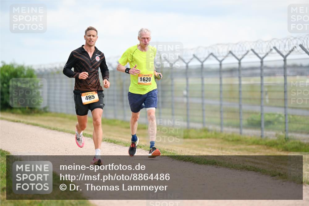14.09.2025 - Airport Race Dr. Thomas Lammeyer http://msf.ph/oto/8864486 14.09.2025 12:04:37 Laufen 485, 1620 meine-sportfotos.de