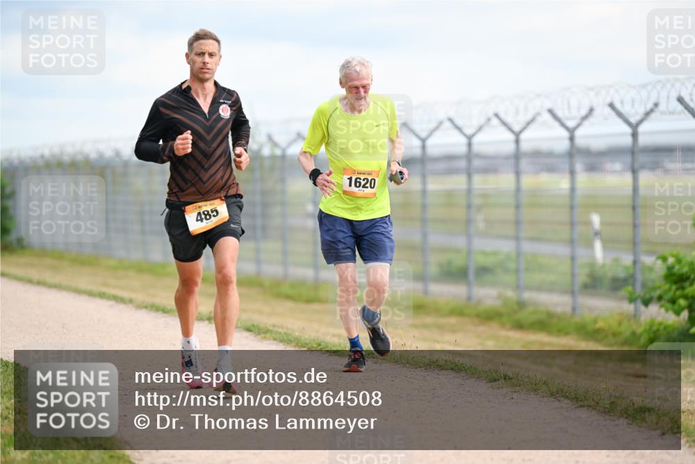 14.09.2025 - Airport Race Dr. Thomas Lammeyer http://msf.ph/oto/8864508 14.09.2025 12:04:39 Laufen 485, 1620 meine-sportfotos.de