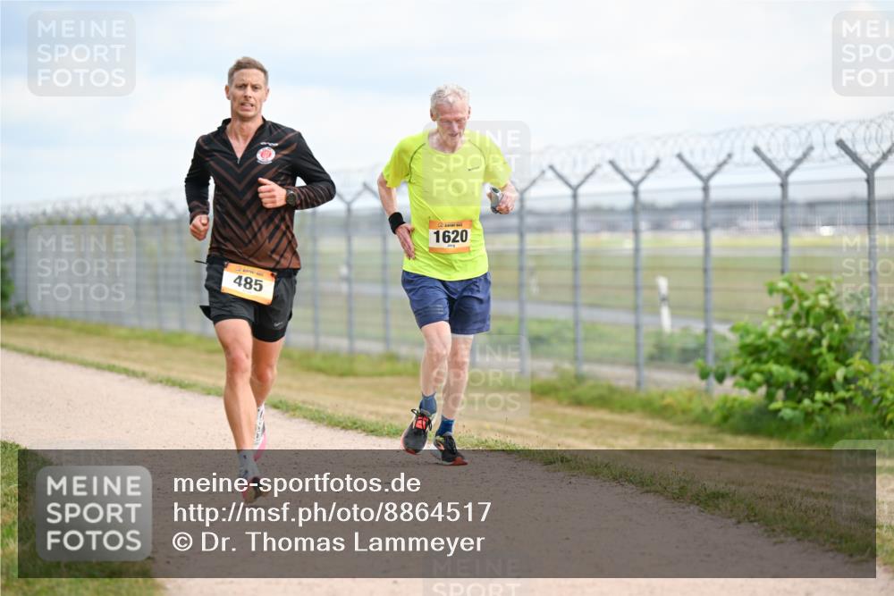14.09.2025 - Airport Race Dr. Thomas Lammeyer http://msf.ph/oto/8864517 14.09.2025 12:04:39 Laufen 485, 1620 meine-sportfotos.de