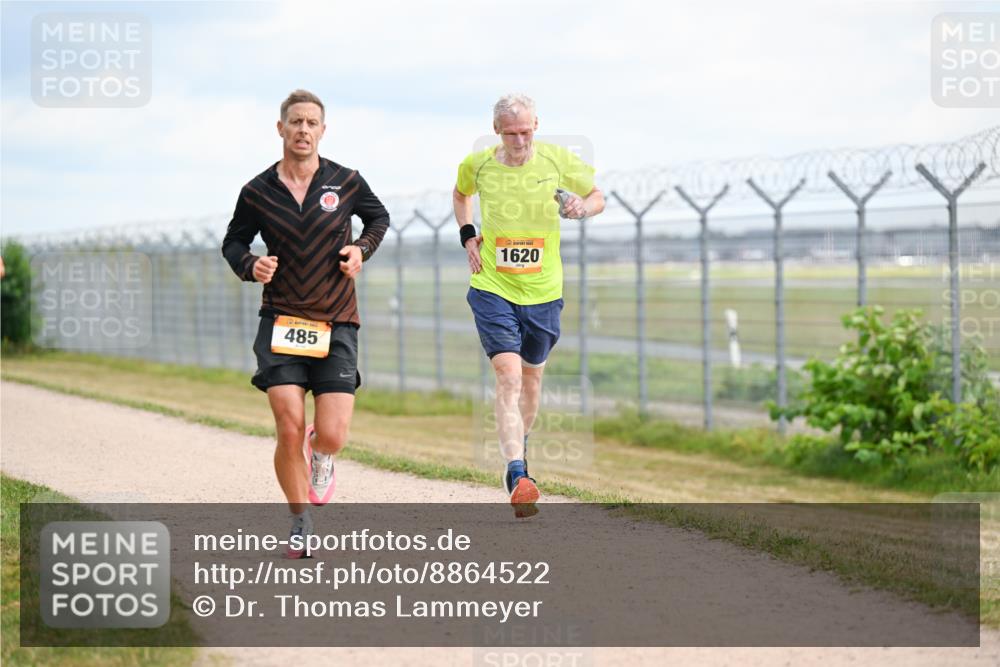14.09.2025 - Airport Race Dr. Thomas Lammeyer http://msf.ph/oto/8864522 14.09.2025 12:04:39 Laufen 485, 1620 meine-sportfotos.de