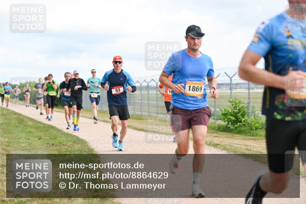 14.09.2025 - Airport Race Dr. Thomas Lammeyer http://msf.ph/oto/8864629 14.09.2025 12:04:46 Laufen 53, 119, 18, 1869 meine-sportfotos.de