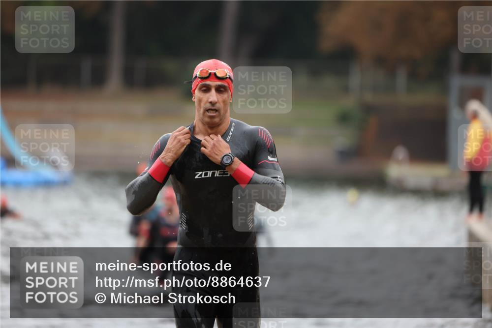 14.09.2025 - Stadtparktriathlon Michael Strokosch http://msf.ph/oto/8864637 14.09.2025 08:53:19 Schwimmen 317, 357, 378, 476 meine-sportfotos.de