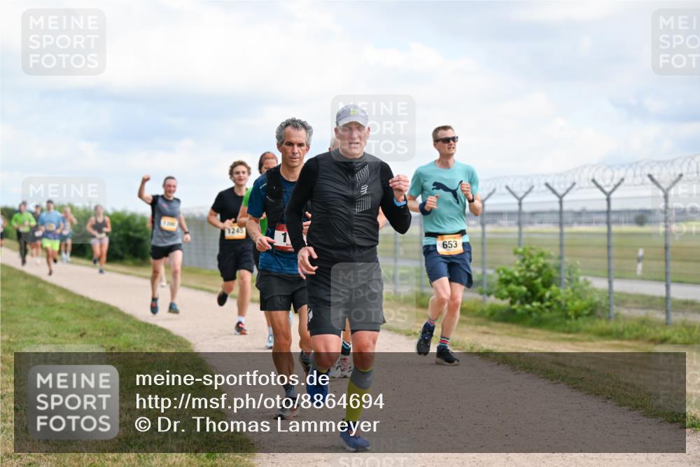 14.09.2025 - Airport Race Dr. Thomas Lammeyer http://msf.ph/oto/8864694 14.09.2025 12:04:50 Laufen 1245, 653 meine-sportfotos.de
