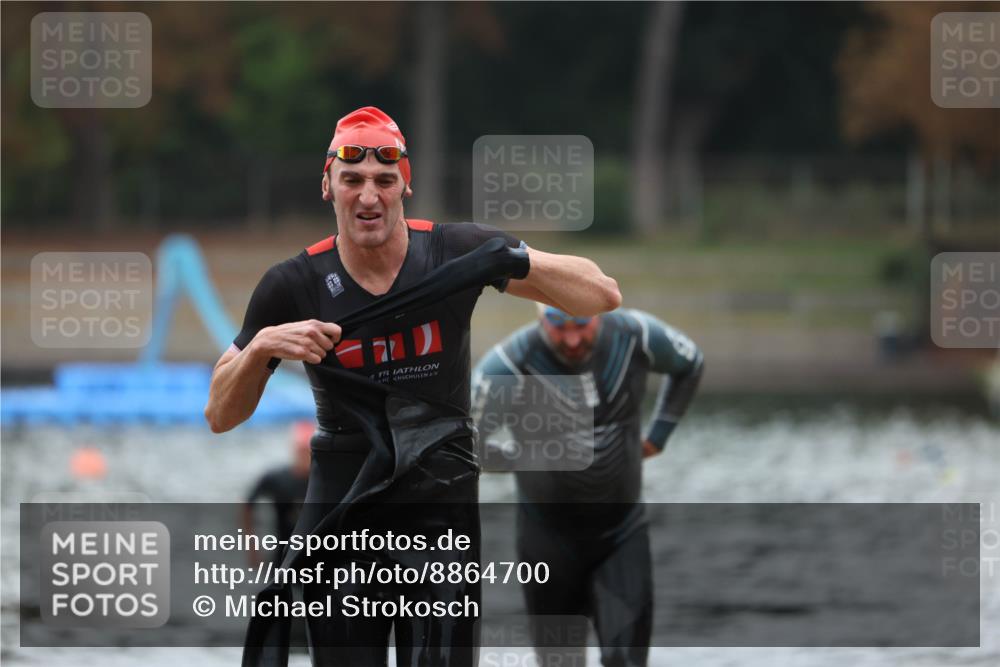 14.09.2025 - Stadtparktriathlon Michael Strokosch http://msf.ph/oto/8864700 14.09.2025 08:53:37 Schwimmen 312, 346, 356, 480 meine-sportfotos.de