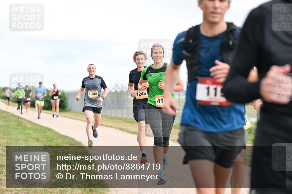 14.09.2025 - Airport Race Dr. Thomas Lammeyer http://msf.ph/oto/8864719 14.09.2025 12:04:52 Laufen 1300, 1245, 41, 119 meine-sportfotos.de