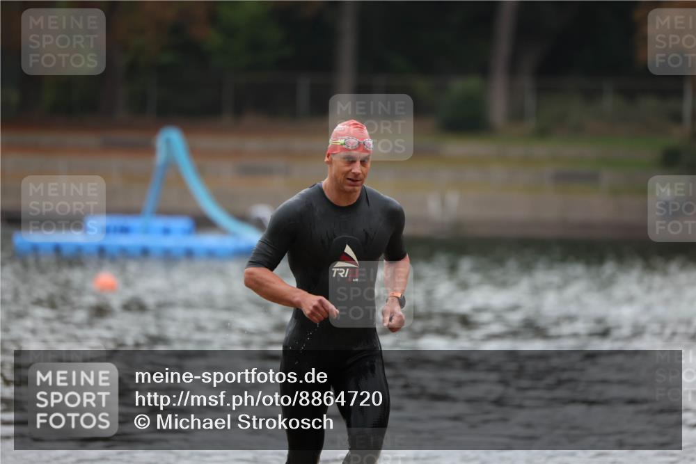 14.09.2025 - Stadtparktriathlon Michael Strokosch http://msf.ph/oto/8864720 14.09.2025 08:53:45 Schwimmen 312 meine-sportfotos.de