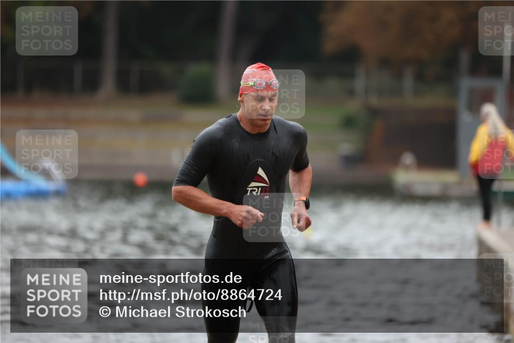 14.09.2025 - Stadtparktriathlon Michael Strokosch http://msf.ph/oto/8864724 14.09.2025 08:53:46 Schwimmen 312 meine-sportfotos.de