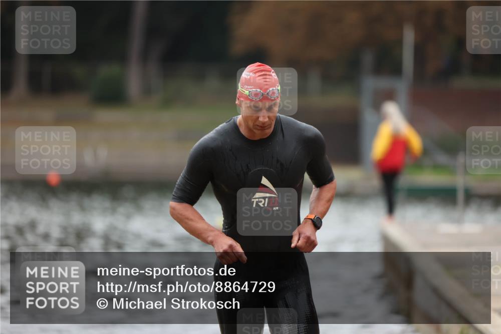 14.09.2025 - Stadtparktriathlon Michael Strokosch http://msf.ph/oto/8864729 14.09.2025 08:53:47 Schwimmen 312 meine-sportfotos.de