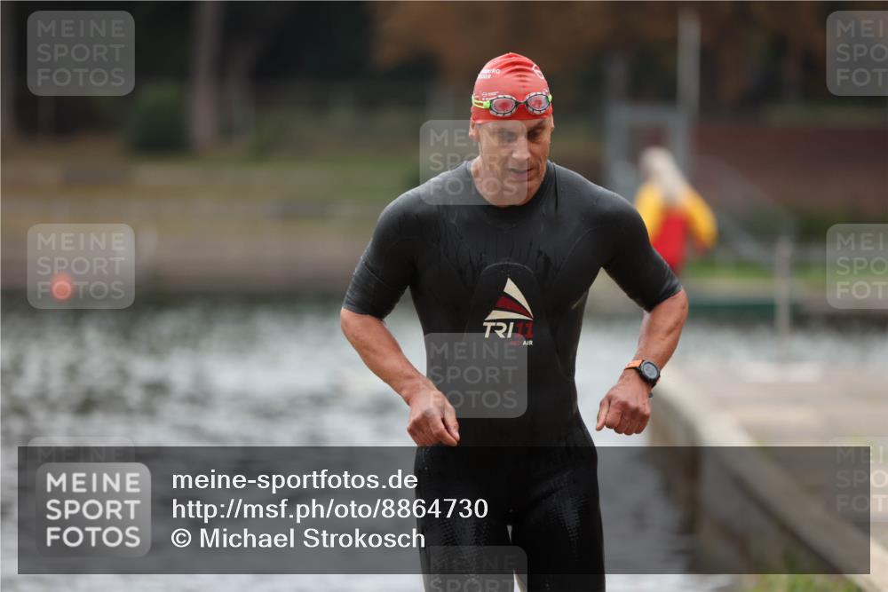 14.09.2025 - Stadtparktriathlon Michael Strokosch http://msf.ph/oto/8864730 14.09.2025 08:53:47 Schwimmen 312 meine-sportfotos.de