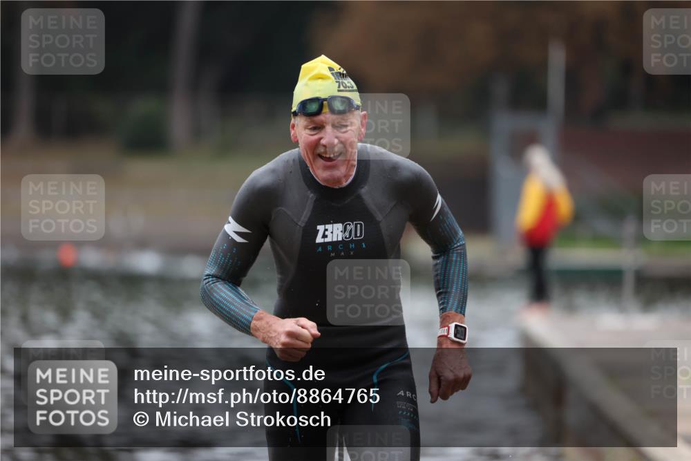 14.09.2025 - Stadtparktriathlon Michael Strokosch http://msf.ph/oto/8864765 14.09.2025 08:54:28 Schwimmen 302 meine-sportfotos.de