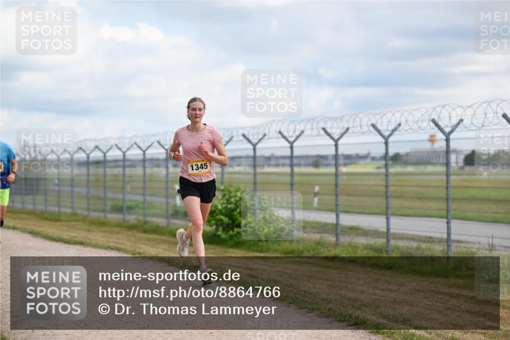 14.09.2025 - Airport Race Dr. Thomas Lammeyer http://msf.ph/oto/8864766 14.09.2025 12:04:56 Laufen 1345 meine-sportfotos.de