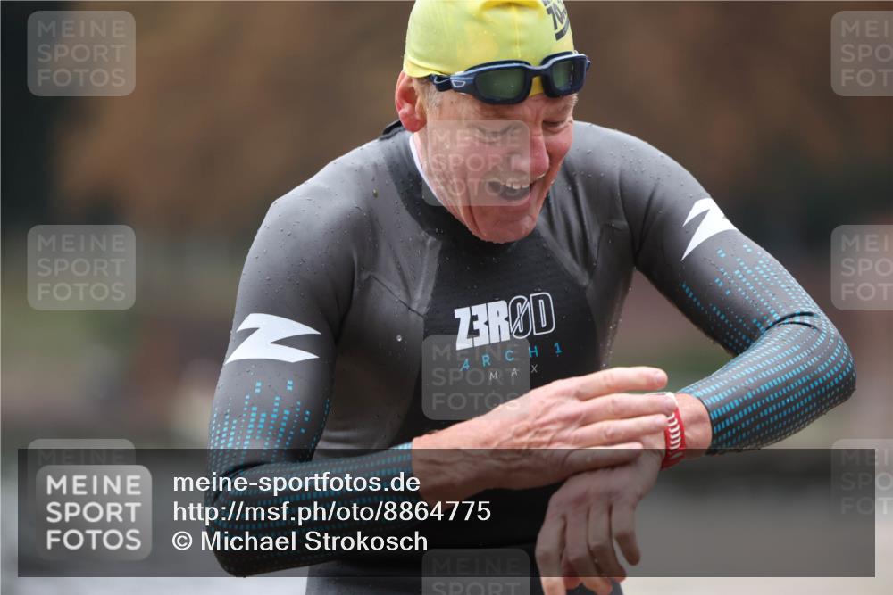 14.09.2025 - Stadtparktriathlon Michael Strokosch http://msf.ph/oto/8864775 14.09.2025 08:54:30 Schwimmen 302 meine-sportfotos.de