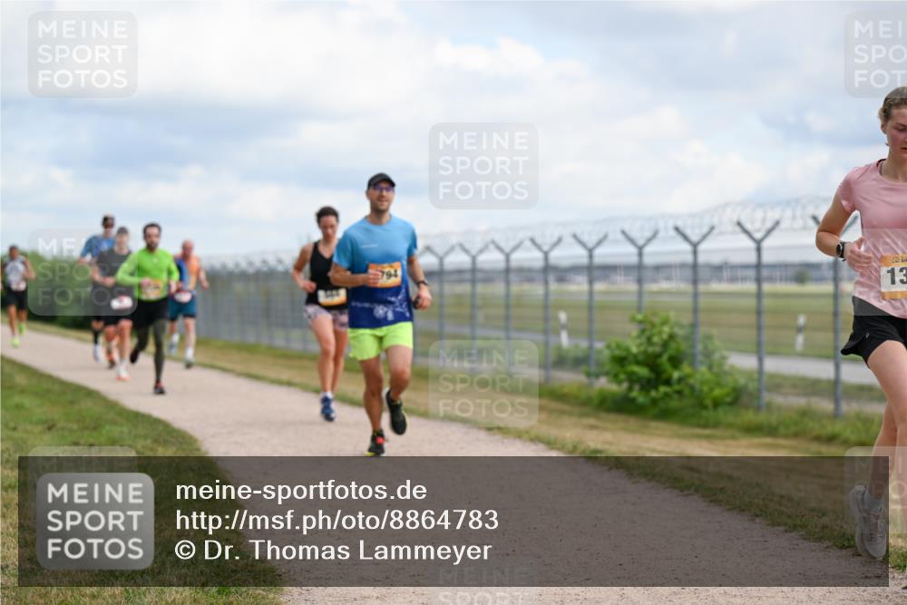 14.09.2025 - Airport Race Dr. Thomas Lammeyer http://msf.ph/oto/8864783 14.09.2025 12:04:58 Laufen 13 meine-sportfotos.de