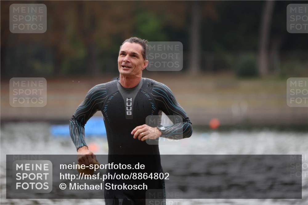 14.09.2025 - Stadtparktriathlon Michael Strokosch http://msf.ph/oto/8864802 14.09.2025 08:57:18 Schwimmen 338 meine-sportfotos.de