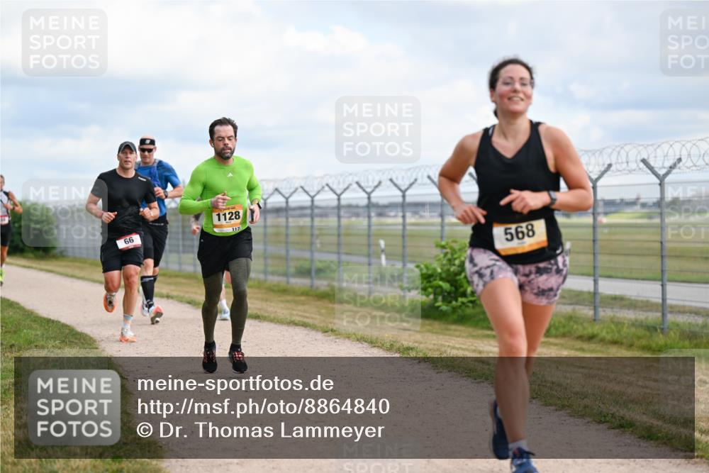 14.09.2025 - Airport Race Dr. Thomas Lammeyer http://msf.ph/oto/8864840 14.09.2025 12:05:01 Laufen 66, 1128, 112, 568 meine-sportfotos.de