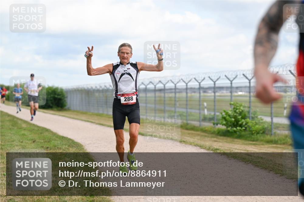 14.09.2025 - Airport Race Dr. Thomas Lammeyer http://msf.ph/oto/8864911 14.09.2025 12:05:07 Laufen 288 meine-sportfotos.de
