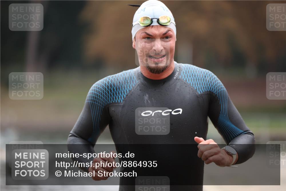 14.09.2025 - Stadtparktriathlon Michael Strokosch http://msf.ph/oto/8864935 14.09.2025 08:59:46 Schwimmen 414 meine-sportfotos.de