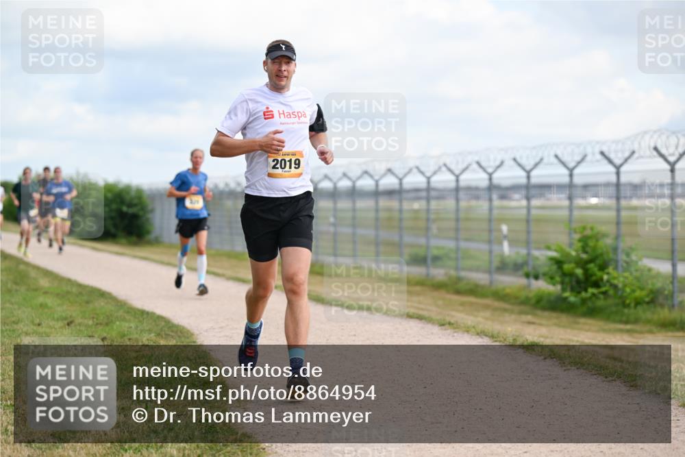 14.09.2025 - Airport Race Dr. Thomas Lammeyer http://msf.ph/oto/8864954 14.09.2025 12:05:13 Laufen 2019 meine-sportfotos.de