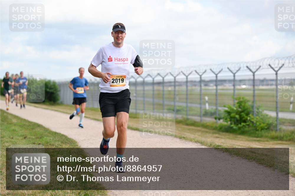 14.09.2025 - Airport Race Dr. Thomas Lammeyer http://msf.ph/oto/8864957 14.09.2025 12:05:13 Laufen 2019 meine-sportfotos.de