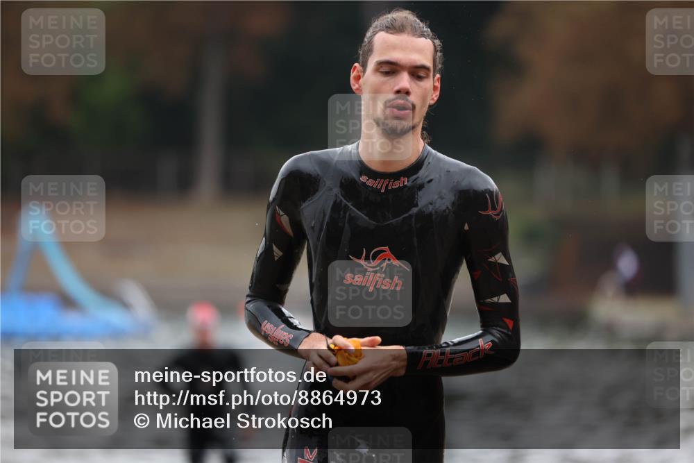 14.09.2025 - Stadtparktriathlon Michael Strokosch http://msf.ph/oto/8864973 14.09.2025 09:00:16 Schwimmen 405, 416 meine-sportfotos.de