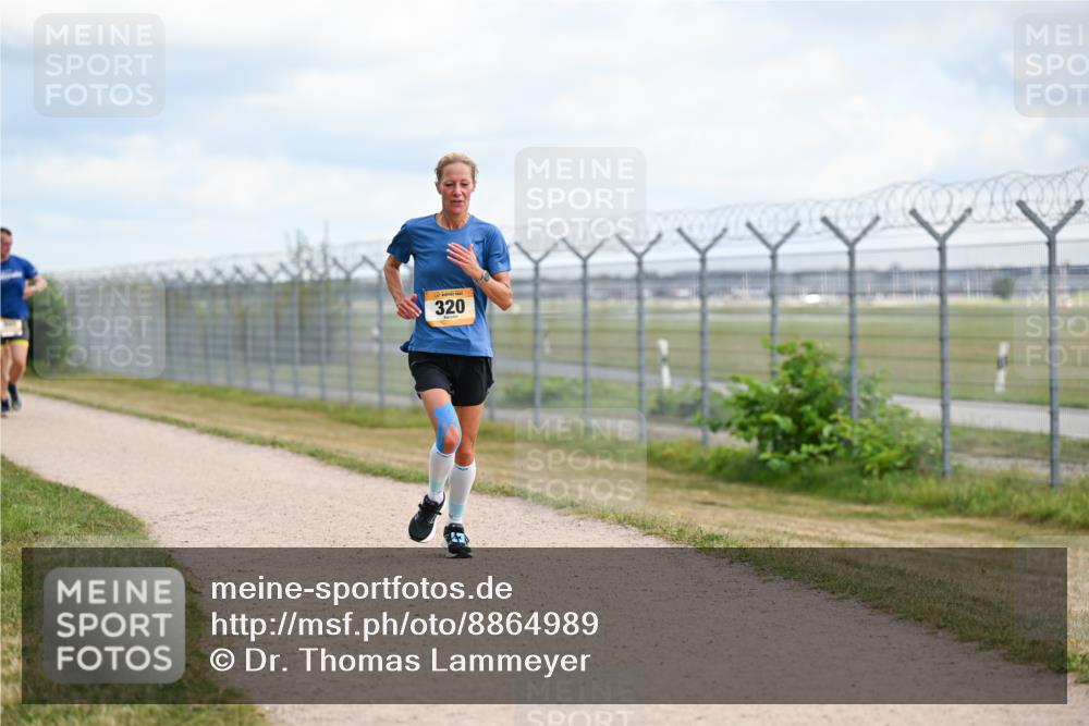 14.09.2025 - Airport Race Dr. Thomas Lammeyer http://msf.ph/oto/8864989 14.09.2025 12:05:16 Laufen 320 meine-sportfotos.de