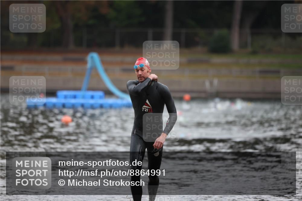 14.09.2025 - Stadtparktriathlon Michael Strokosch http://msf.ph/oto/8864991 14.09.2025 09:00:20 Schwimmen 416 meine-sportfotos.de