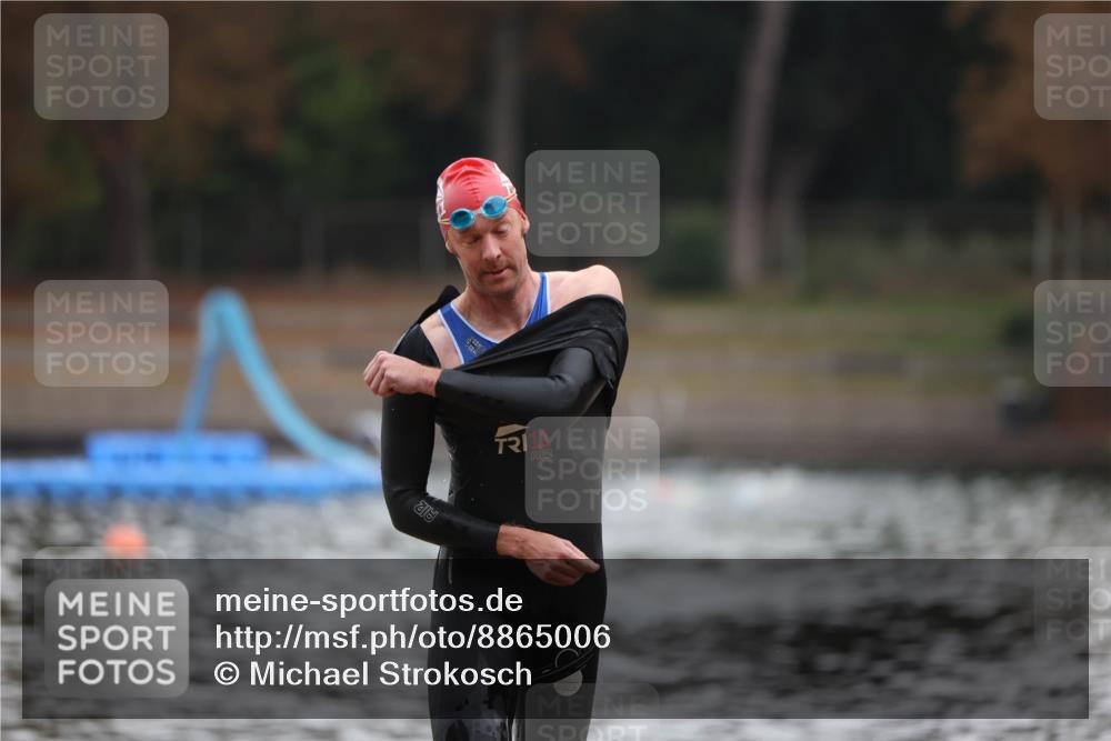 14.09.2025 - Stadtparktriathlon Michael Strokosch http://msf.ph/oto/8865006 14.09.2025 09:00:22 Schwimmen 416 meine-sportfotos.de