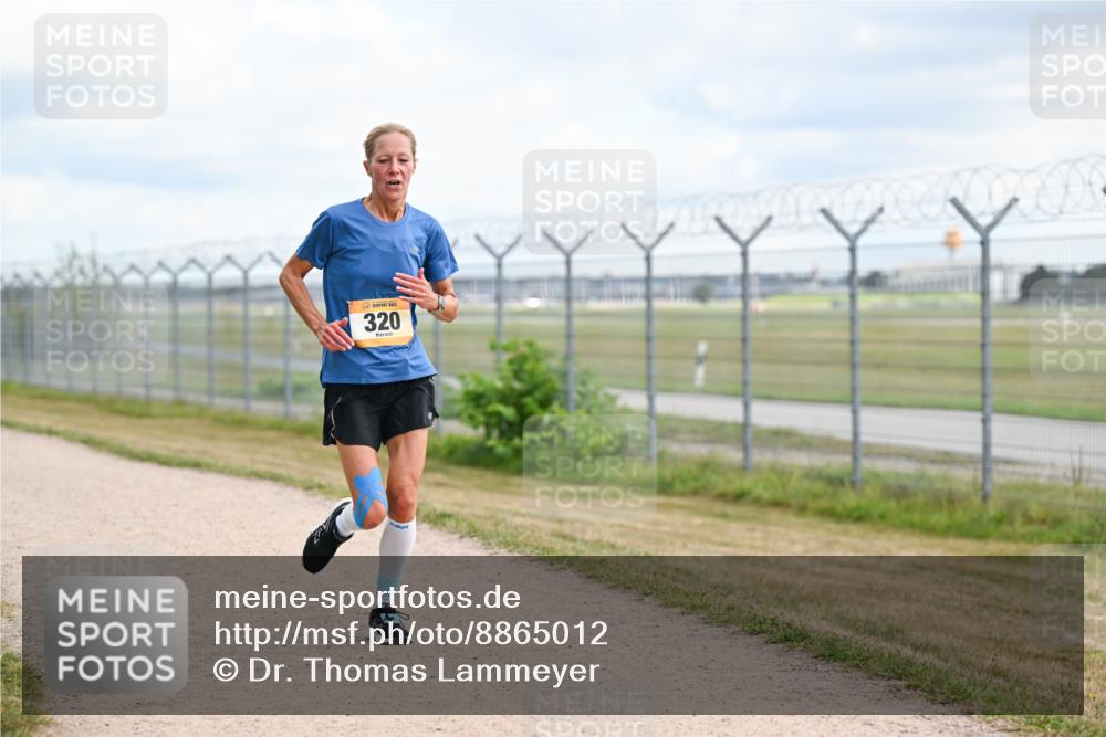 14.09.2025 - Airport Race Dr. Thomas Lammeyer http://msf.ph/oto/8865012 14.09.2025 12:05:17 Laufen 320 meine-sportfotos.de