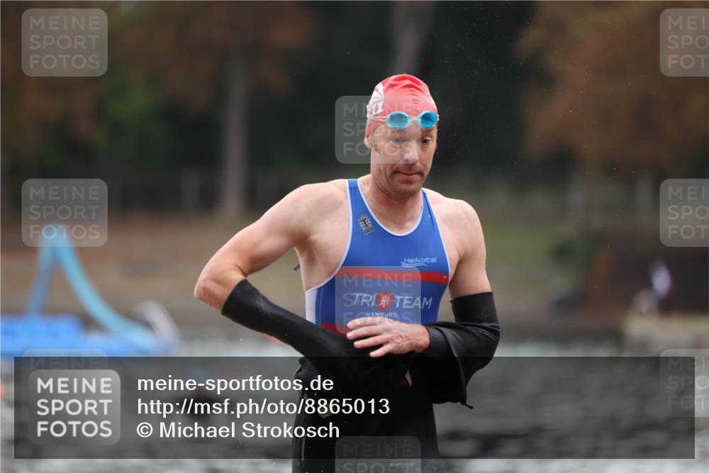 14.09.2025 - Stadtparktriathlon Michael Strokosch http://msf.ph/oto/8865013 14.09.2025 09:00:23 Schwimmen 416 meine-sportfotos.de