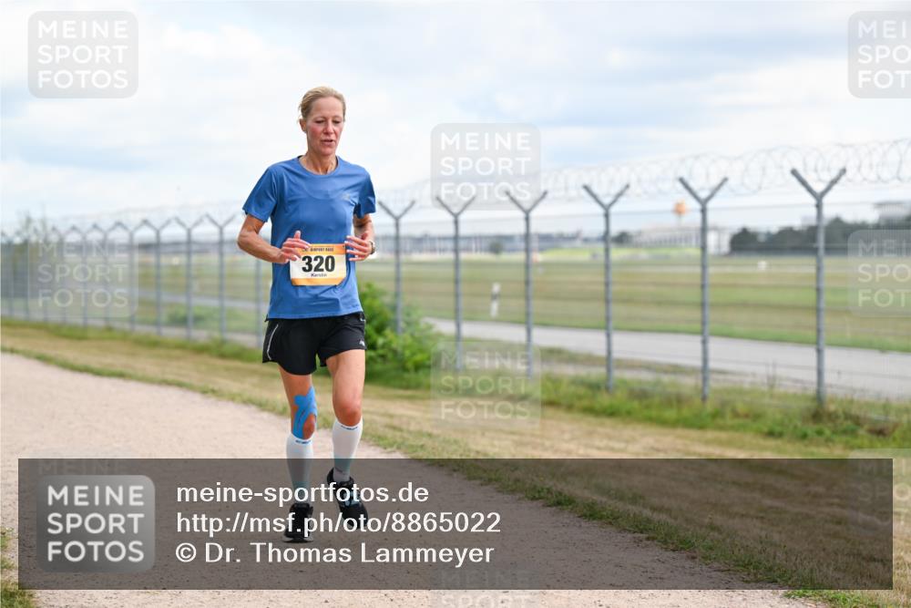 14.09.2025 - Airport Race Dr. Thomas Lammeyer http://msf.ph/oto/8865022 14.09.2025 12:05:17 Laufen 320 meine-sportfotos.de
