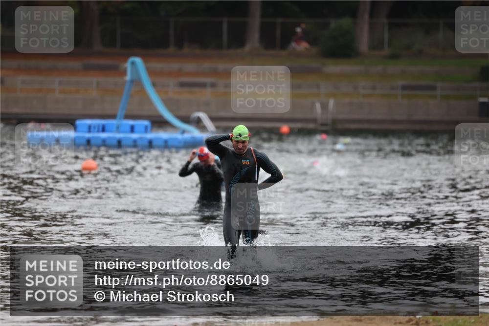 14.09.2025 - Stadtparktriathlon Michael Strokosch http://msf.ph/oto/8865049 14.09.2025 09:00:52 Schwimmen 408 meine-sportfotos.de