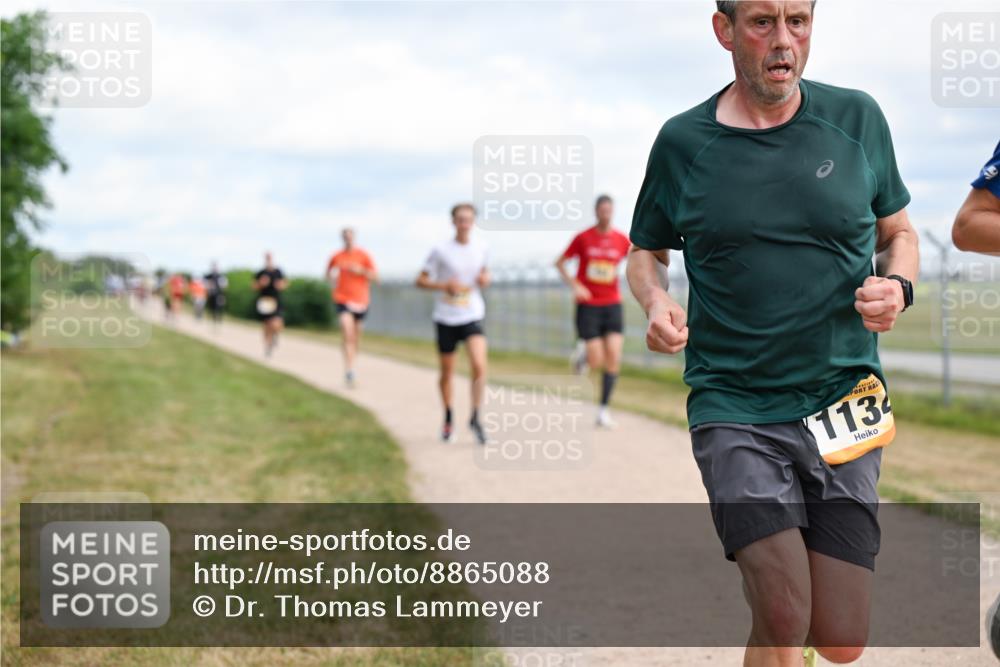14.09.2025 - Airport Race Dr. Thomas Lammeyer http://msf.ph/oto/8865088 14.09.2025 12:05:24 Laufen 113 meine-sportfotos.de