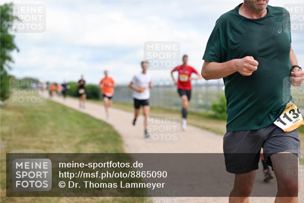 14.09.2025 - Airport Race Dr. Thomas Lammeyer http://msf.ph/oto/8865090 14.09.2025 12:05:24 Laufen 113 meine-sportfotos.de