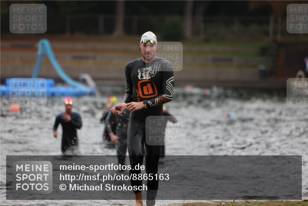 14.09.2025 - Stadtparktriathlon Michael Strokosch http://msf.ph/oto/8865163 14.09.2025 09:01:26 Schwimmen 386, 402, 403, 412, 436 meine-sportfotos.de