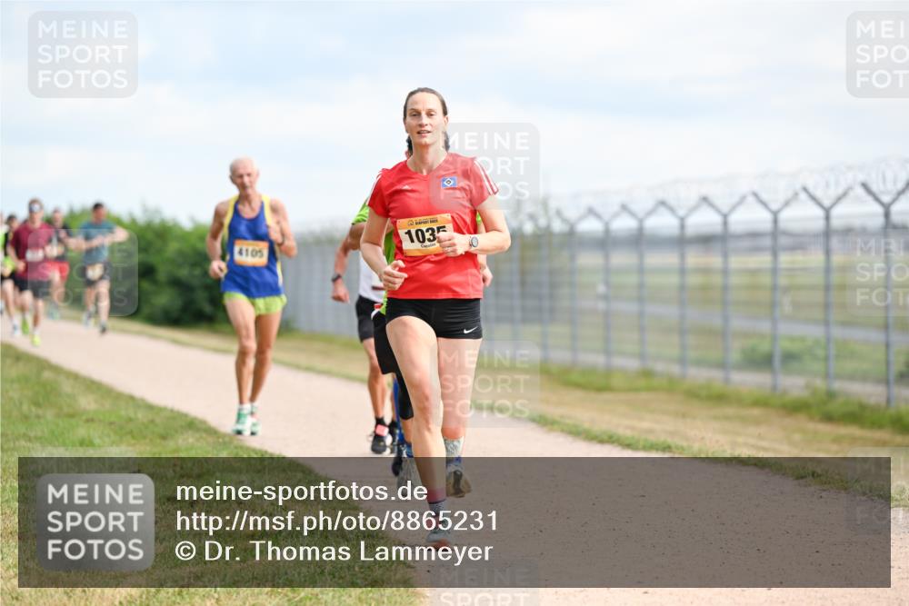 14.09.2025 - Airport Race Dr. Thomas Lammeyer http://msf.ph/oto/8865231 14.09.2025 12:05:39 Laufen 4105, 1035 meine-sportfotos.de