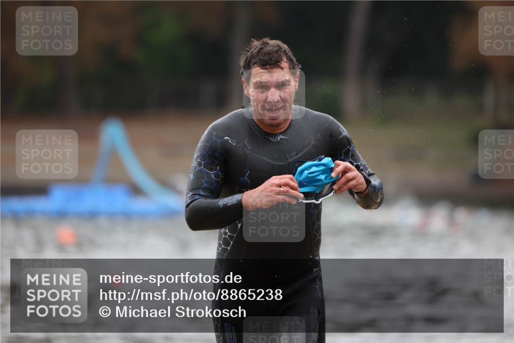 14.09.2025 - Stadtparktriathlon Michael Strokosch http://msf.ph/oto/8865238 14.09.2025 09:02:03 Schwimmen 397 meine-sportfotos.de