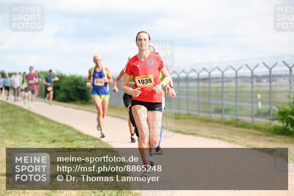 14.09.2025 - Airport Race Dr. Thomas Lammeyer http://msf.ph/oto/8865248 14.09.2025 12:05:40 Laufen 4105, 1035 meine-sportfotos.de