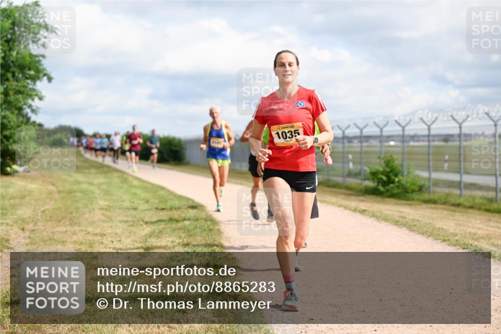 14.09.2025 - Airport Race Dr. Thomas Lammeyer http://msf.ph/oto/8865283 14.09.2025 12:05:41 Laufen 1035 meine-sportfotos.de
