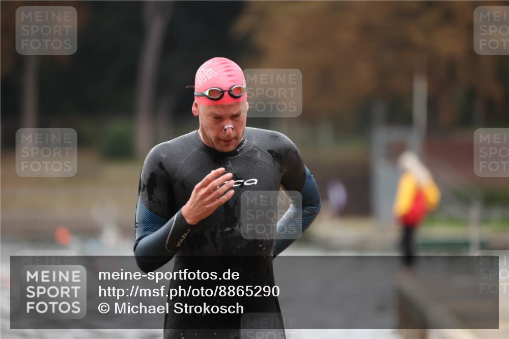 14.09.2025 - Stadtparktriathlon Michael Strokosch http://msf.ph/oto/8865290 14.09.2025 09:02:22 Schwimmen 380, 419 meine-sportfotos.de