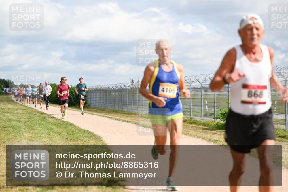 14.09.2025 - Airport Race Dr. Thomas Lammeyer http://msf.ph/oto/8865316 14.09.2025 12:05:44 Laufen 871, 4105, 868 meine-sportfotos.de