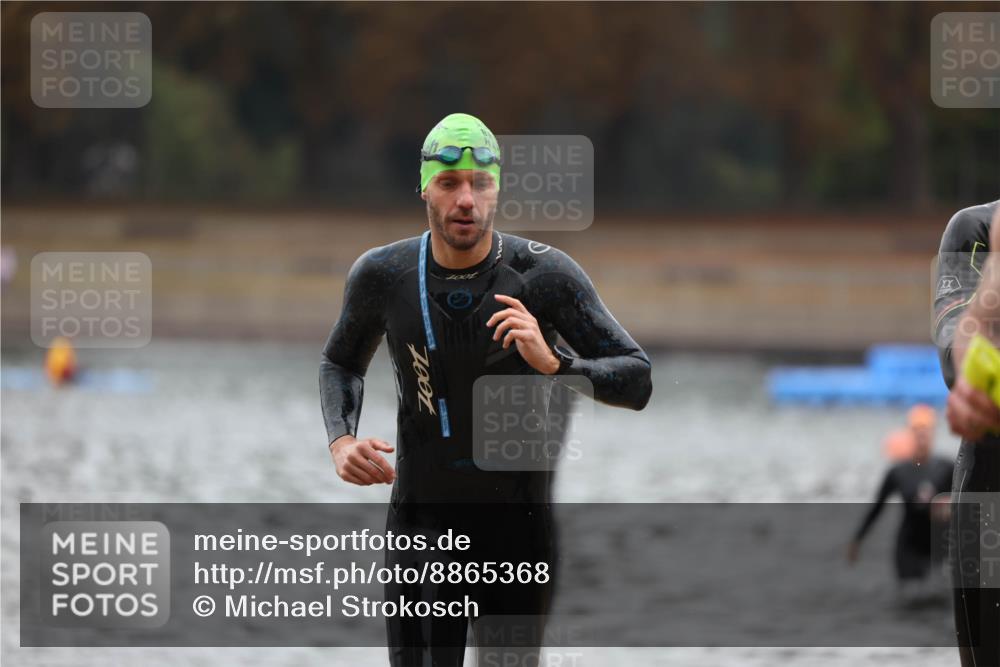 14.09.2025 - Stadtparktriathlon Michael Strokosch http://msf.ph/oto/8865368 14.09.2025 09:03:17 Schwimmen 382, 387, 389, 392, 400, 410, 418, 430, 437 meine-sportfotos.de