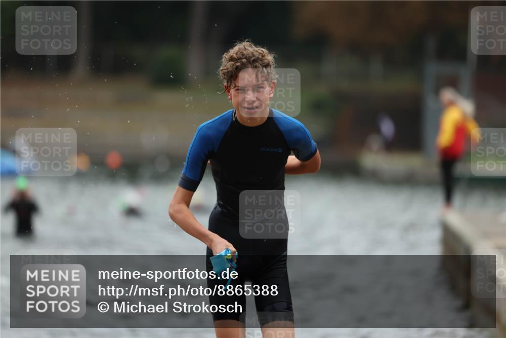 14.09.2025 - Stadtparktriathlon Michael Strokosch http://msf.ph/oto/8865388 14.09.2025 09:03:23 Schwimmen 387, 389, 430, 434, 437 meine-sportfotos.de