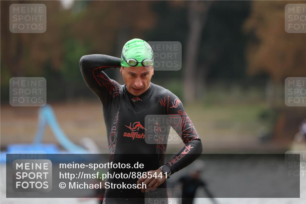 14.09.2025 - Stadtparktriathlon Michael Strokosch http://msf.ph/oto/8865441 14.09.2025 09:03:44 Schwimmen 381, 391 meine-sportfotos.de