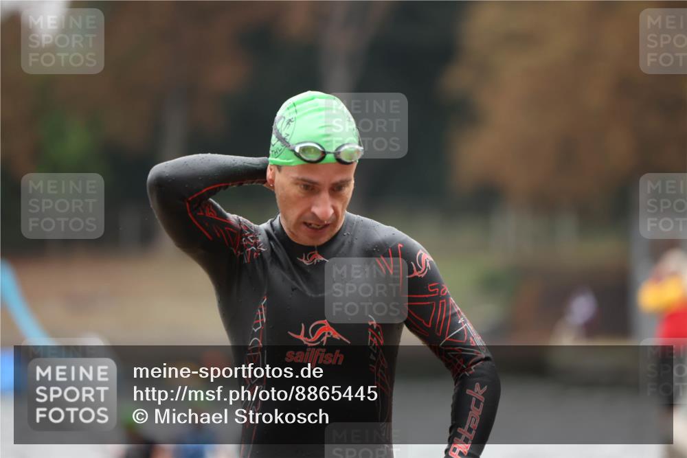 14.09.2025 - Stadtparktriathlon Michael Strokosch http://msf.ph/oto/8865445 14.09.2025 09:03:45 Schwimmen 381, 383, 391 meine-sportfotos.de