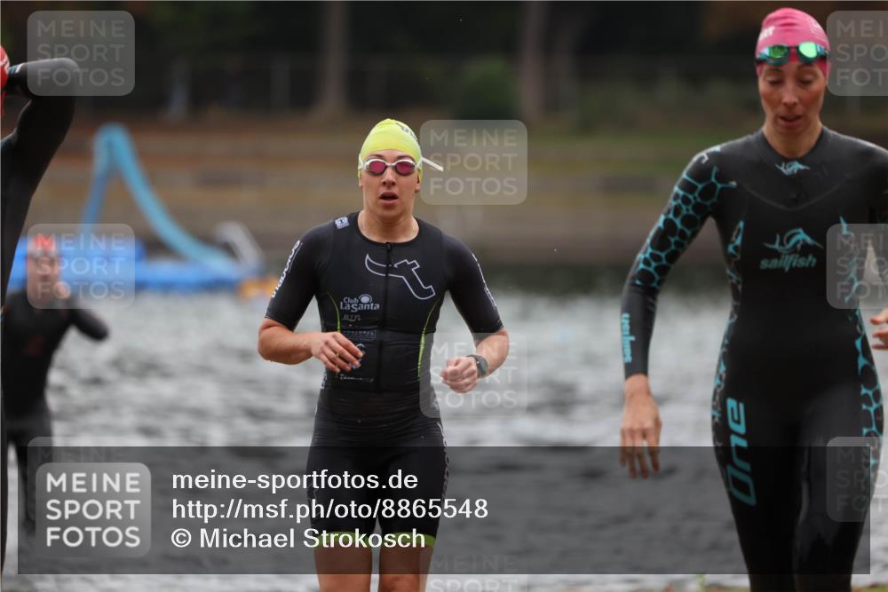 14.09.2025 - Stadtparktriathlon Michael Strokosch http://msf.ph/oto/8865548 14.09.2025 09:04:14 Schwimmen 395, 398, 399, 420, 423 meine-sportfotos.de
