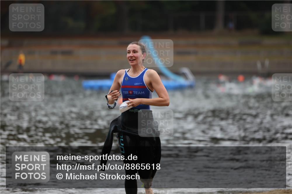 14.09.2025 - Stadtparktriathlon Michael Strokosch http://msf.ph/oto/8865618 14.09.2025 09:05:22 Schwimmen 415 meine-sportfotos.de