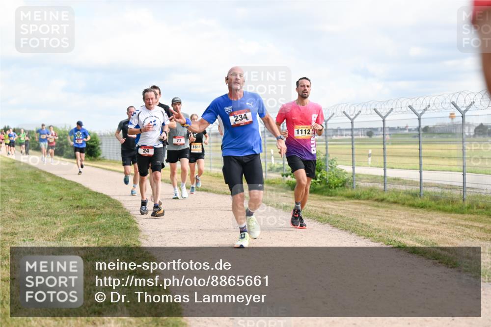 14.09.2025 - Airport Race Dr. Thomas Lammeyer http://msf.ph/oto/8865661 14.09.2025 12:06:08 Laufen 24, 1611, 234, 1112 meine-sportfotos.de